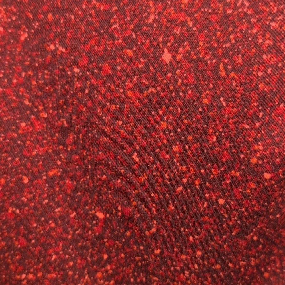 NIKE RED ATHLETIC TOP SIZE SMALL - Picture 5 of 6